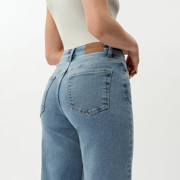 ComfortDenim Relaxed Wide-Leg Everyday Jeans